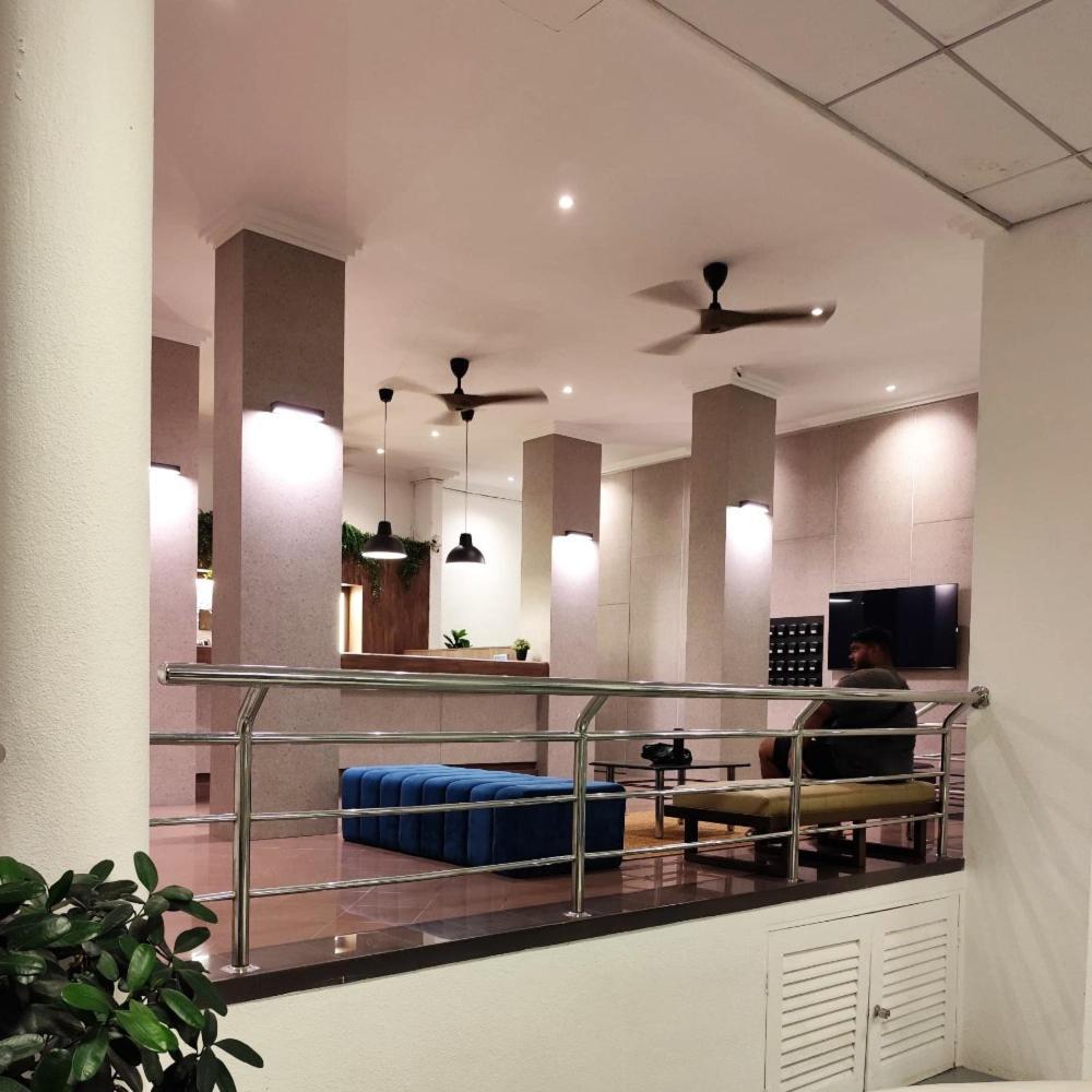 Pangsapuri Aurora Court Service Georgetown