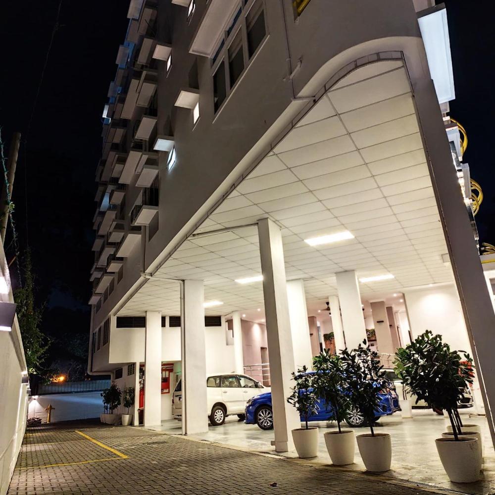 Pangsapuri Aurora Court Service *